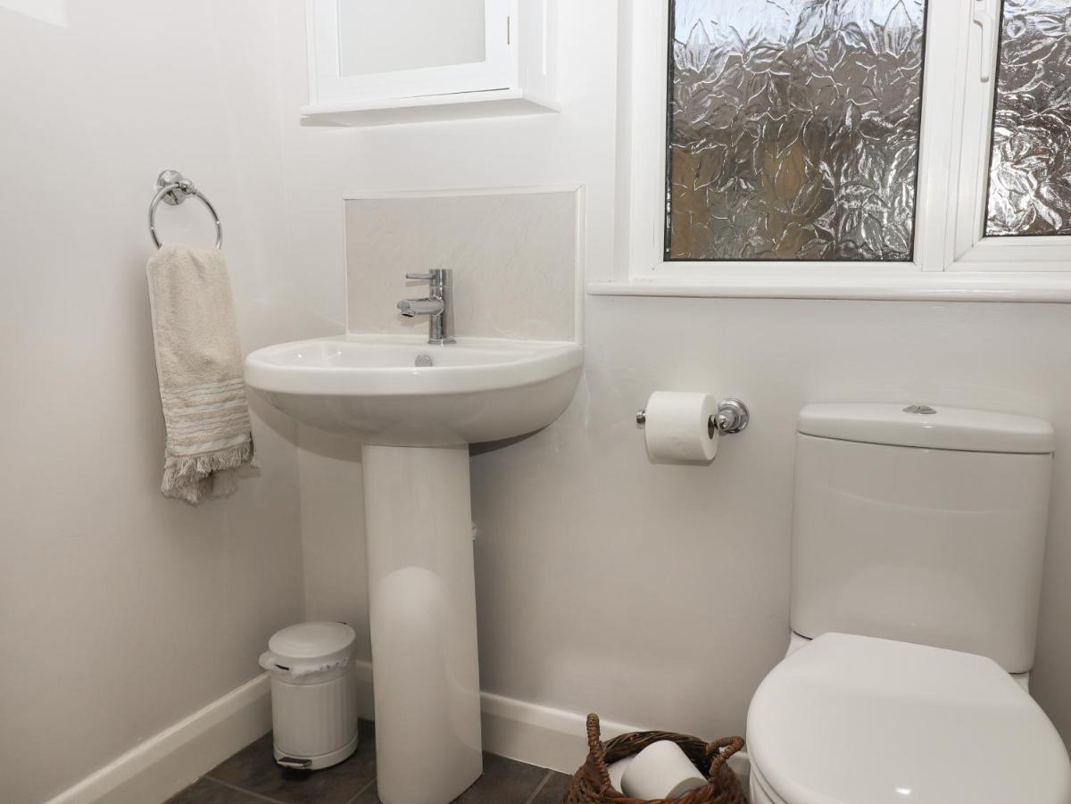 Lemongrass - Housity