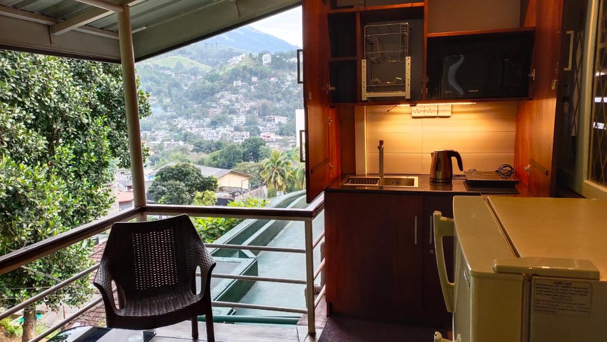 Suitetrails - Marvel Hills Kandy