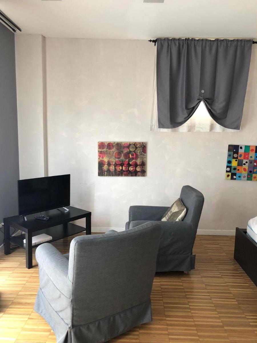Isola Apartments - Housity