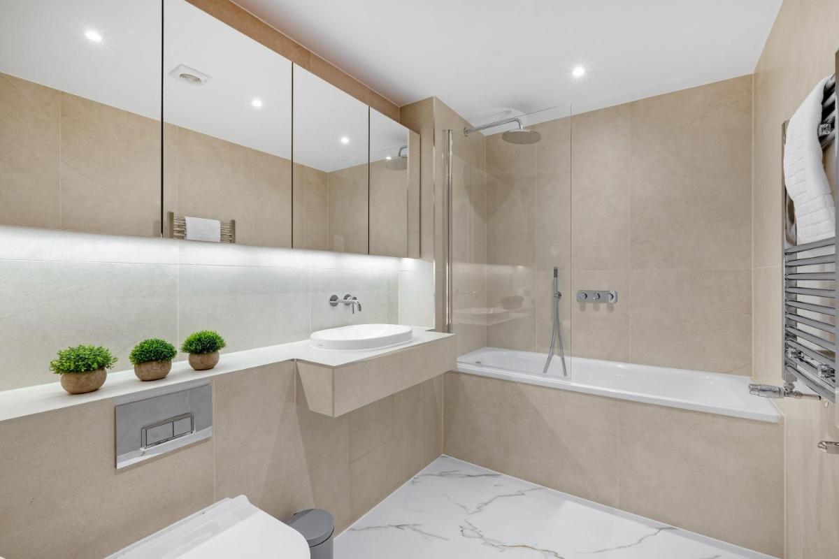 Belmore 1 & 2 Bedroom Luxury Apartments with Parking in Stanmore, North West By 360 Stays London - Housity