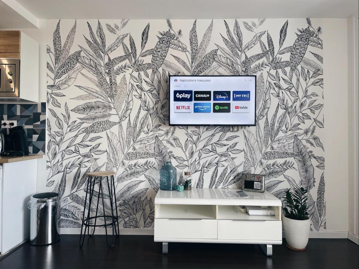 NEW: appartement tout confort + parking gratuit - Housity