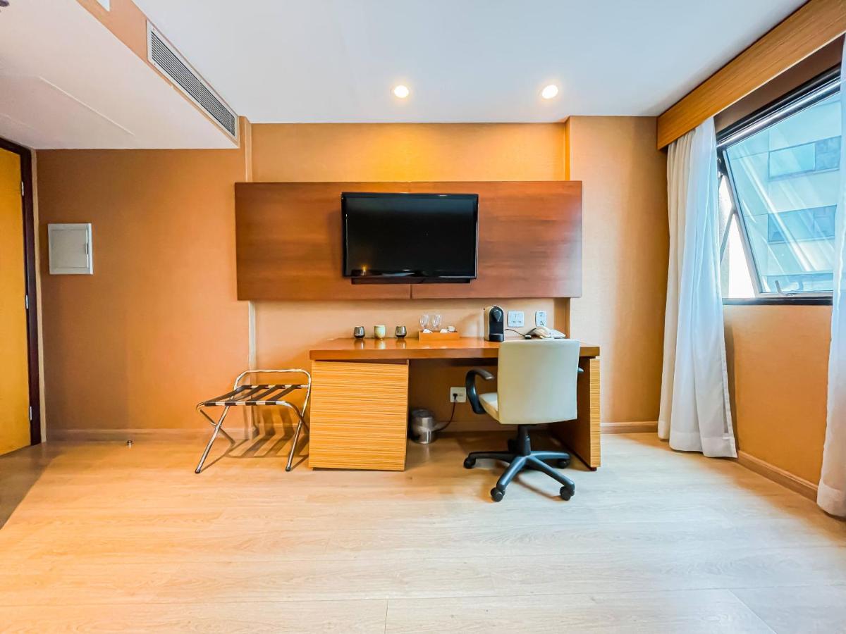 M N Hotel Wyndhan Ibirapuera - Housity