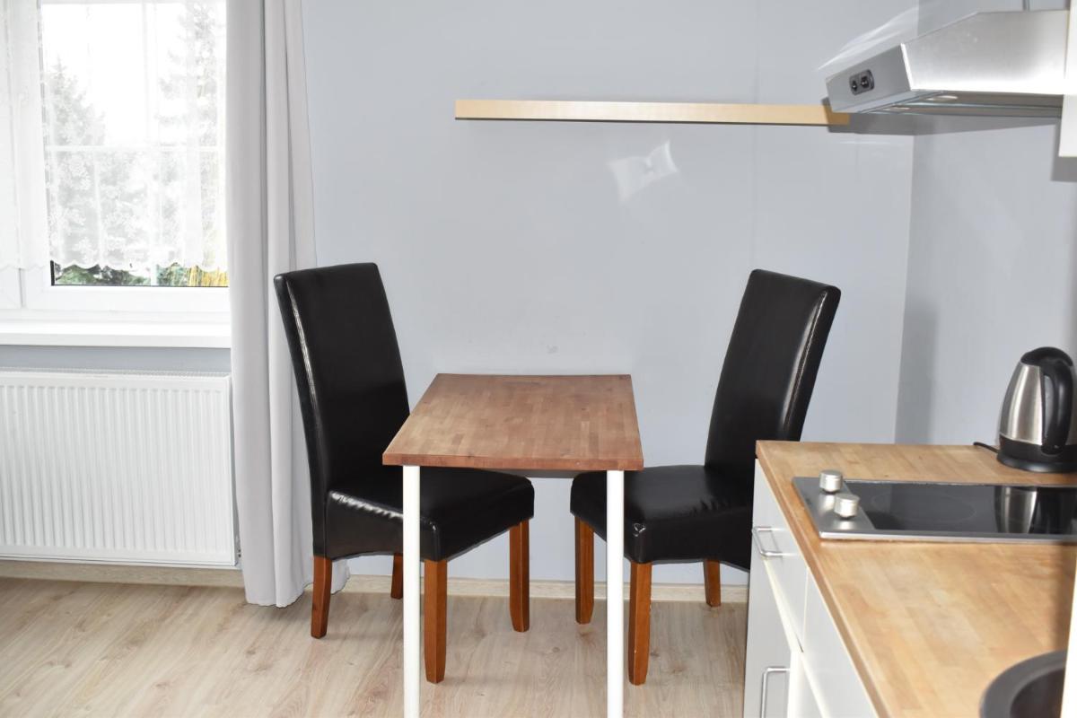 Hostel Przed Świtem - Housity