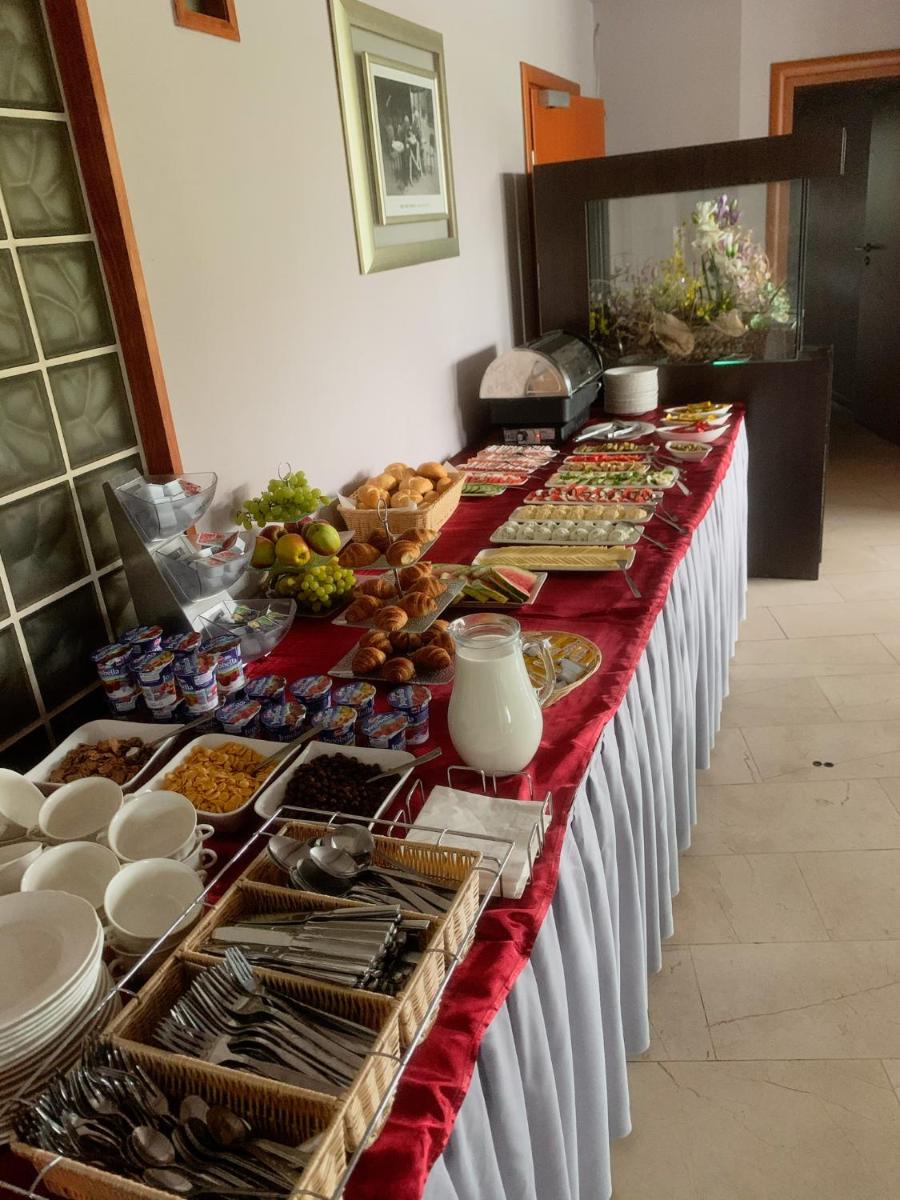 Hotel Poleski - Housity