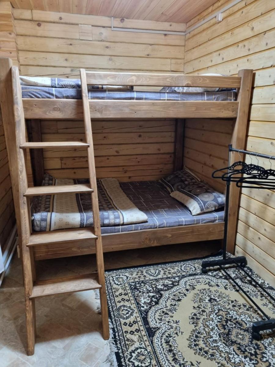 Yashkin Dom Guest Houses - Housity