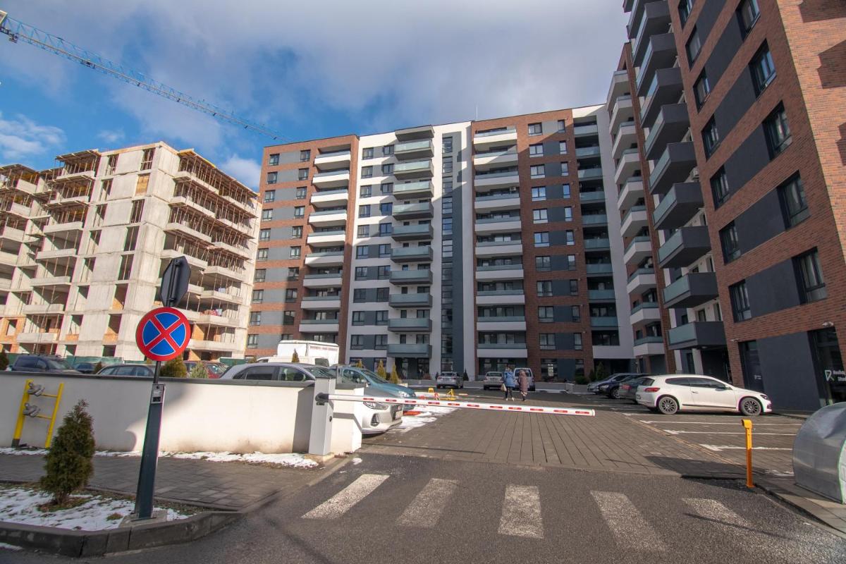 LAKE VIBE - Housity