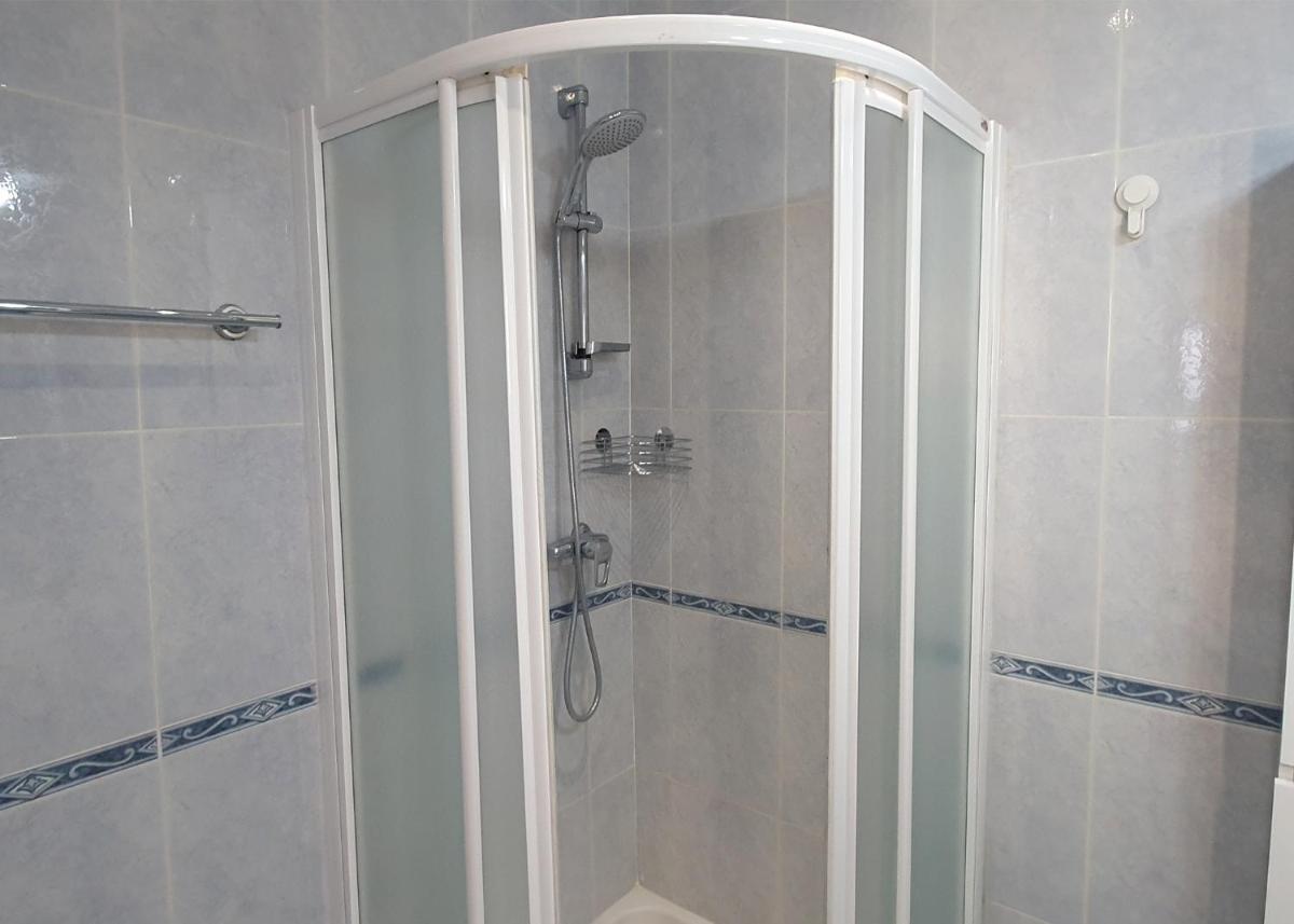 Skol 128 - Great 1-Bedroom Apartment with Sea Views - Housity