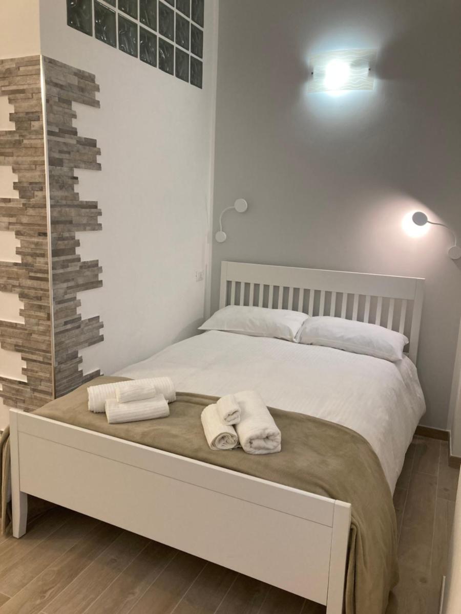 Suitetrails - Teatro Apartments Giardino Inglese