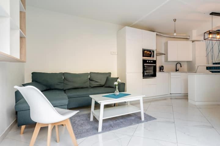 Suitetrails - DUPLEX 4 *PARIS / CDG / DISNEY / ASTERIX