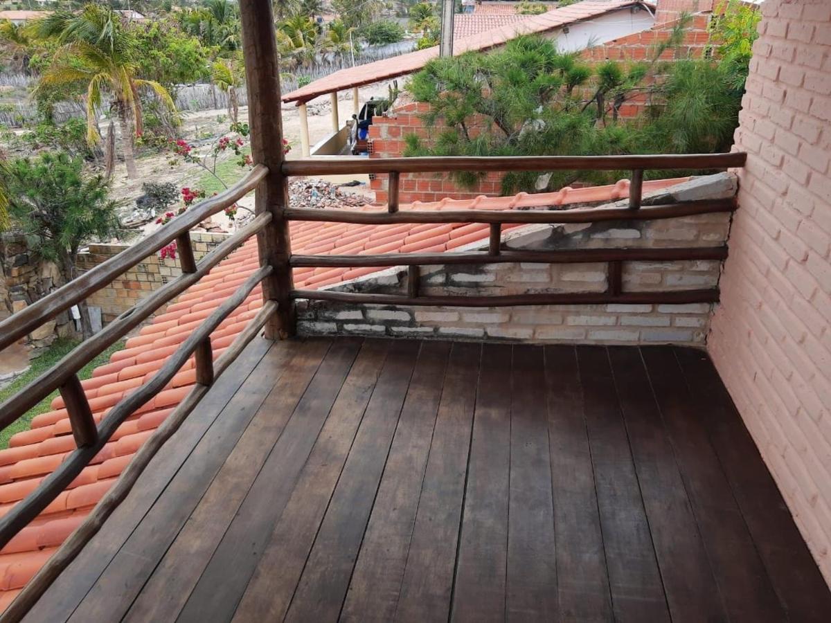 Casa Rústica Inteira para 10 pessoas - Praia do Coqueiro, Luís Correia, Piauí, Brasil - Housity