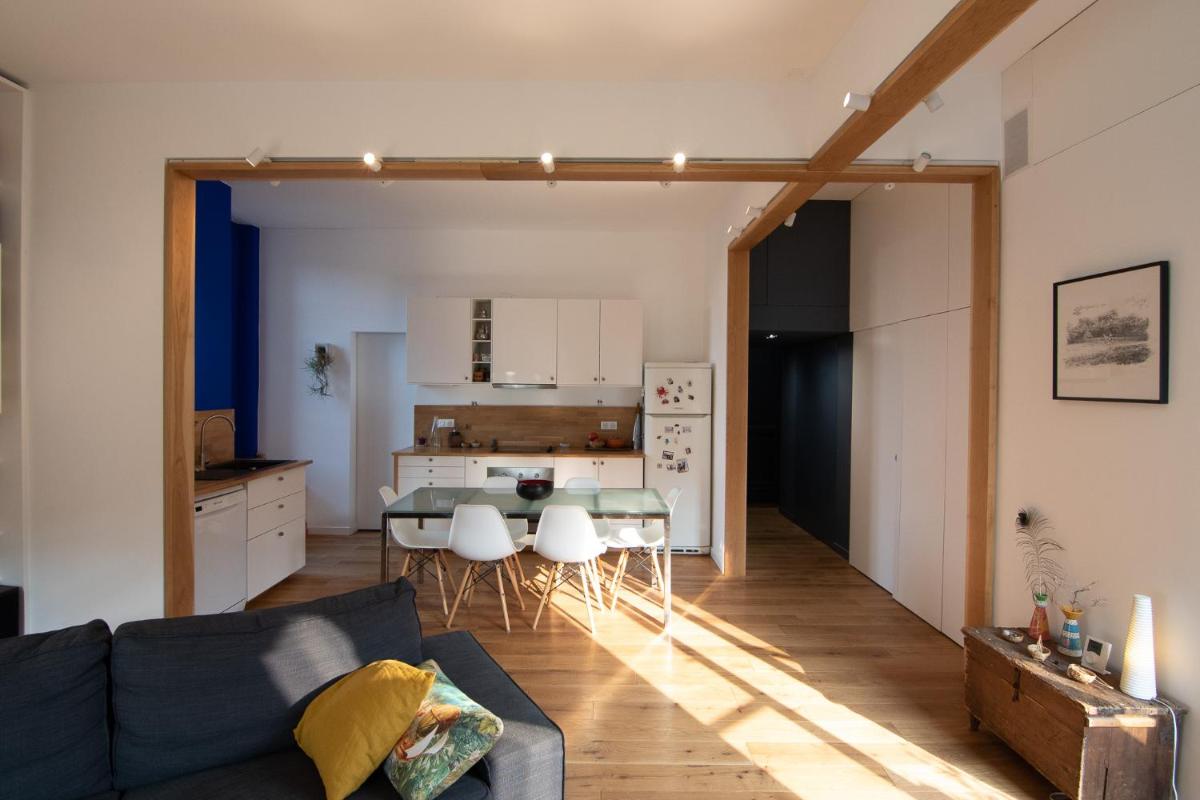 Appartement Belfort - Centre - Métro - 6 pers - Housity