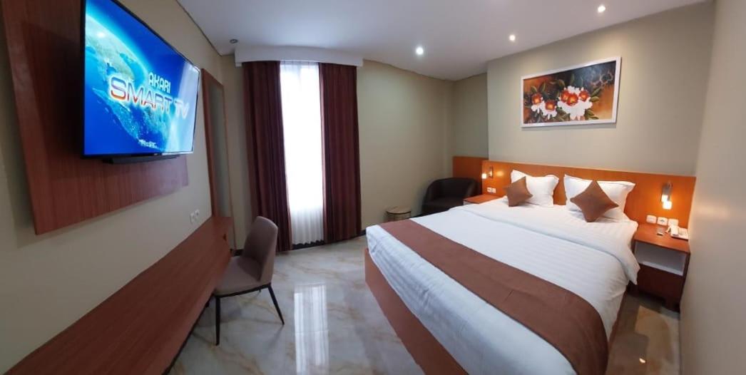 Grand Avira Hotel - Housity