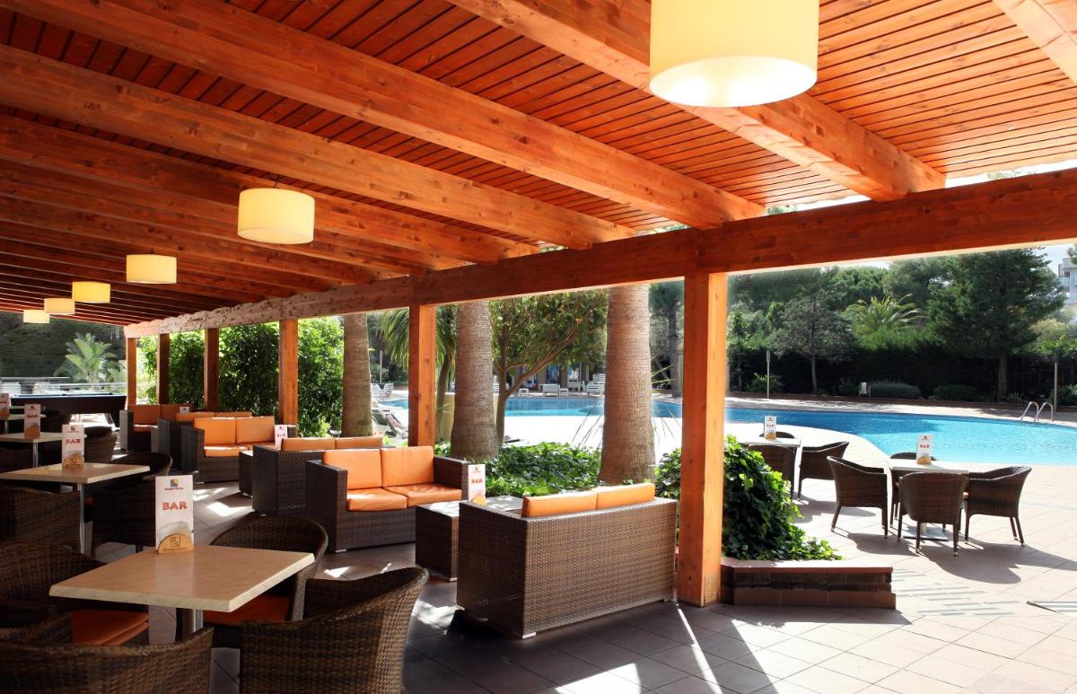 Piscina en o cerca de Golden Port Salou & Spa