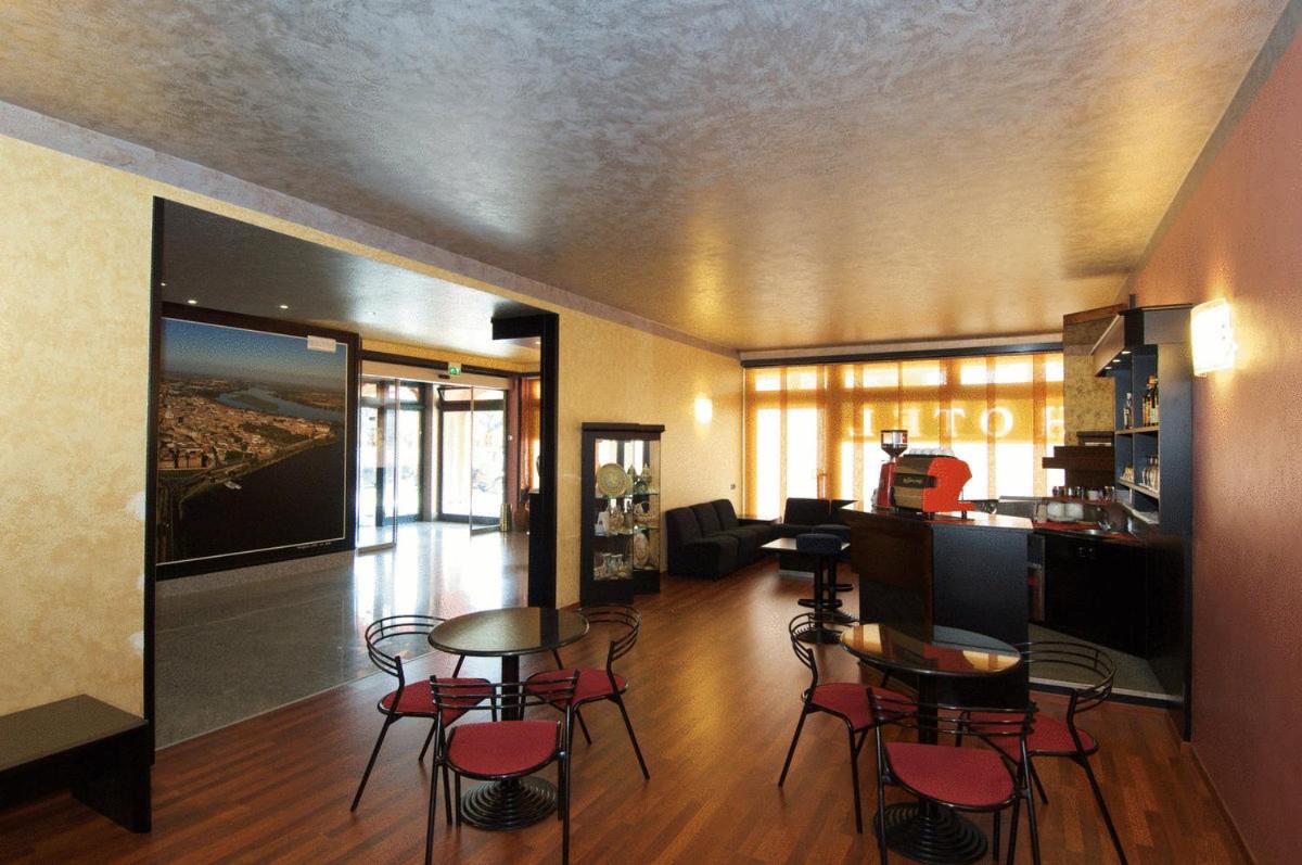 Hotel Residence Ducale - Housity