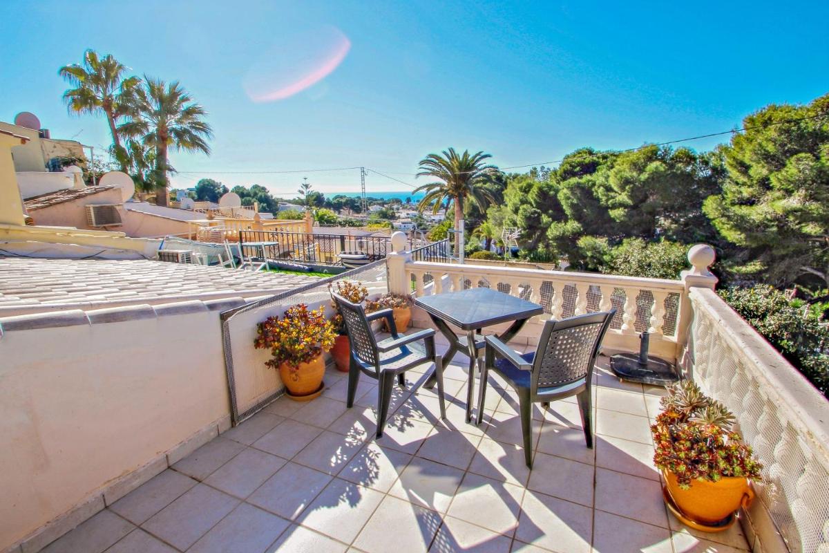 Gina - fantastic sea view apartment in Moraira - Housity