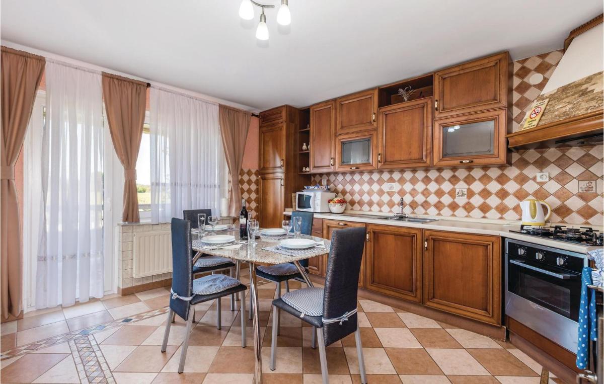 Pet Friendly Home In Ozalj - Housity