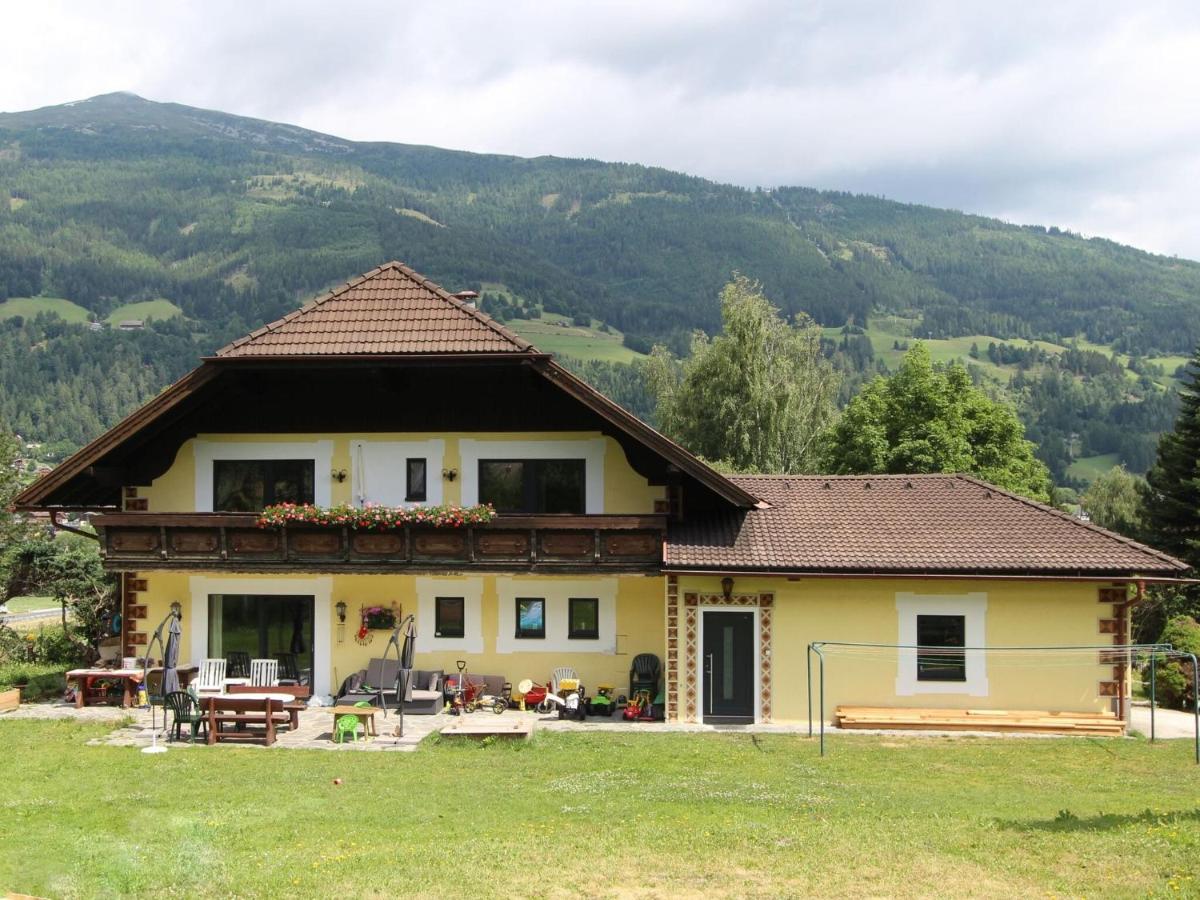 Modern Apartment in Sankt Michael im Lungau - Housity