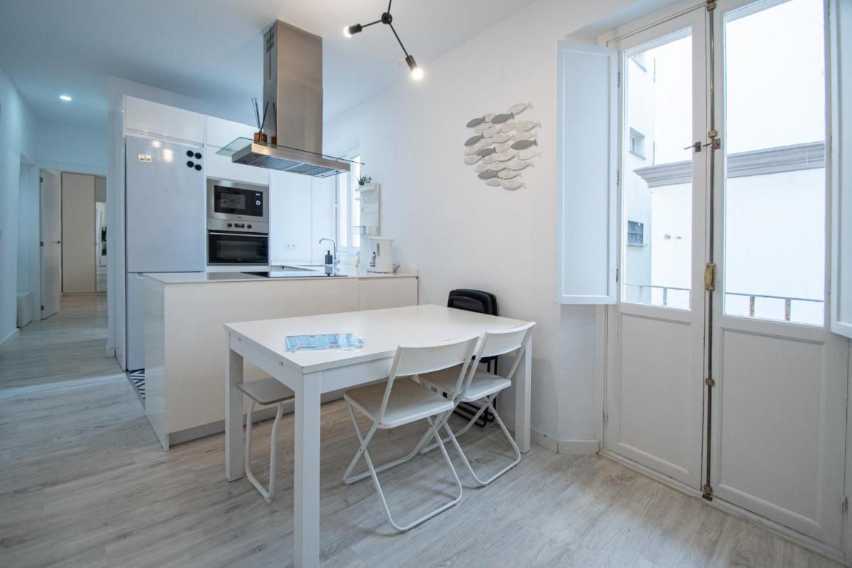 Apartamento Las Lectoras de Cadiz - Housity