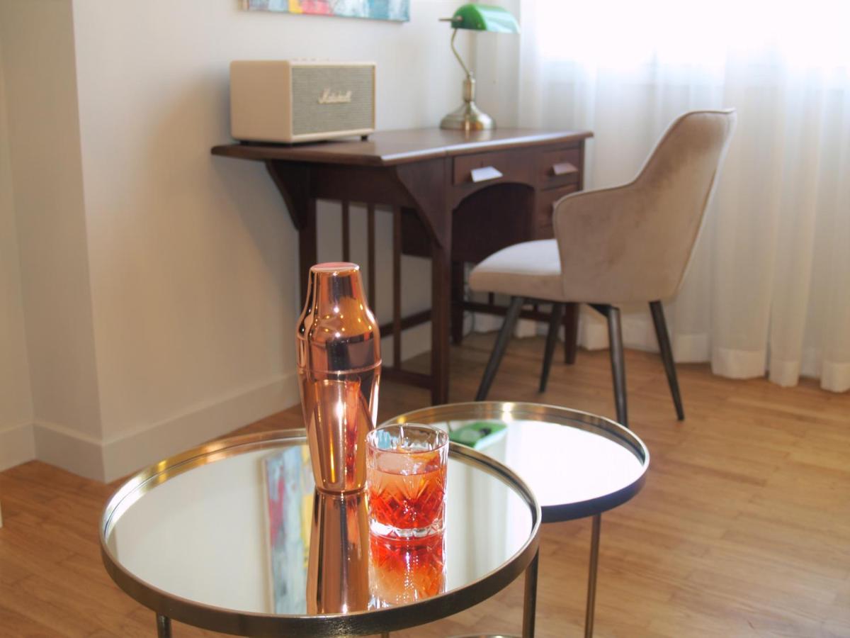 Mrs Holiday Apartment - Housity