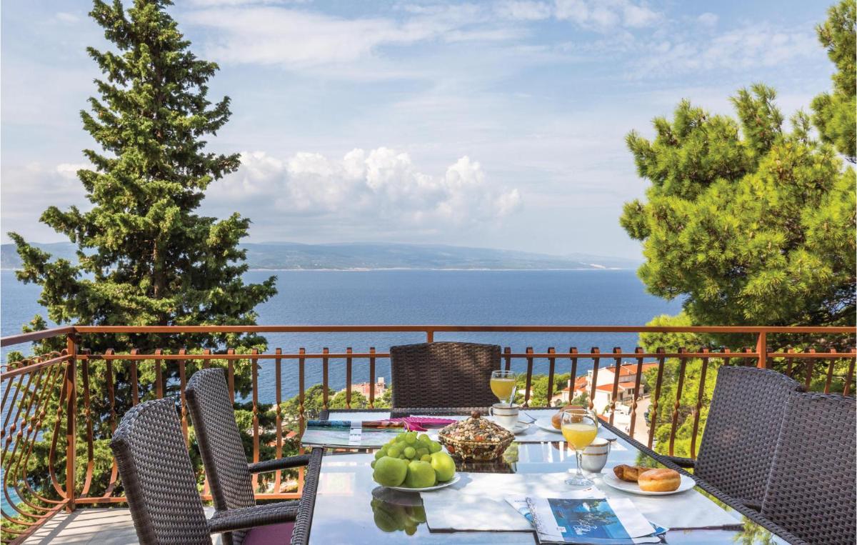 Holiday Home Brela 55 - Housity