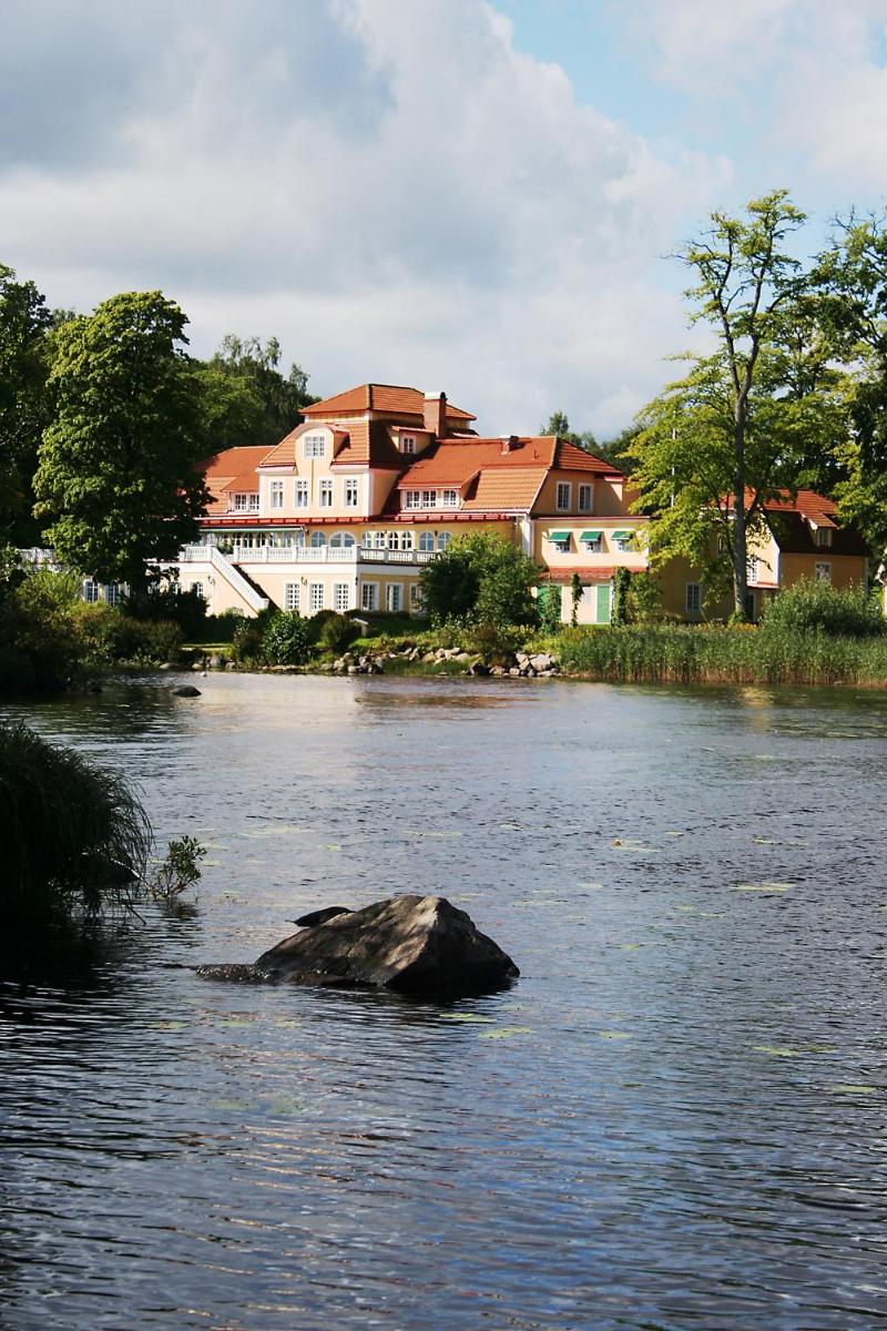 Möckelsnäs Herrgård - Housity