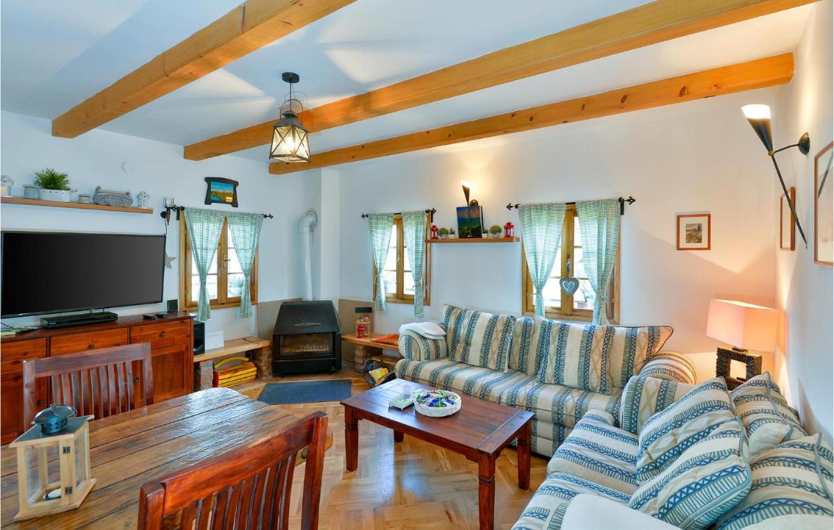 Amazing Home In Krapinske Toplice - Housity