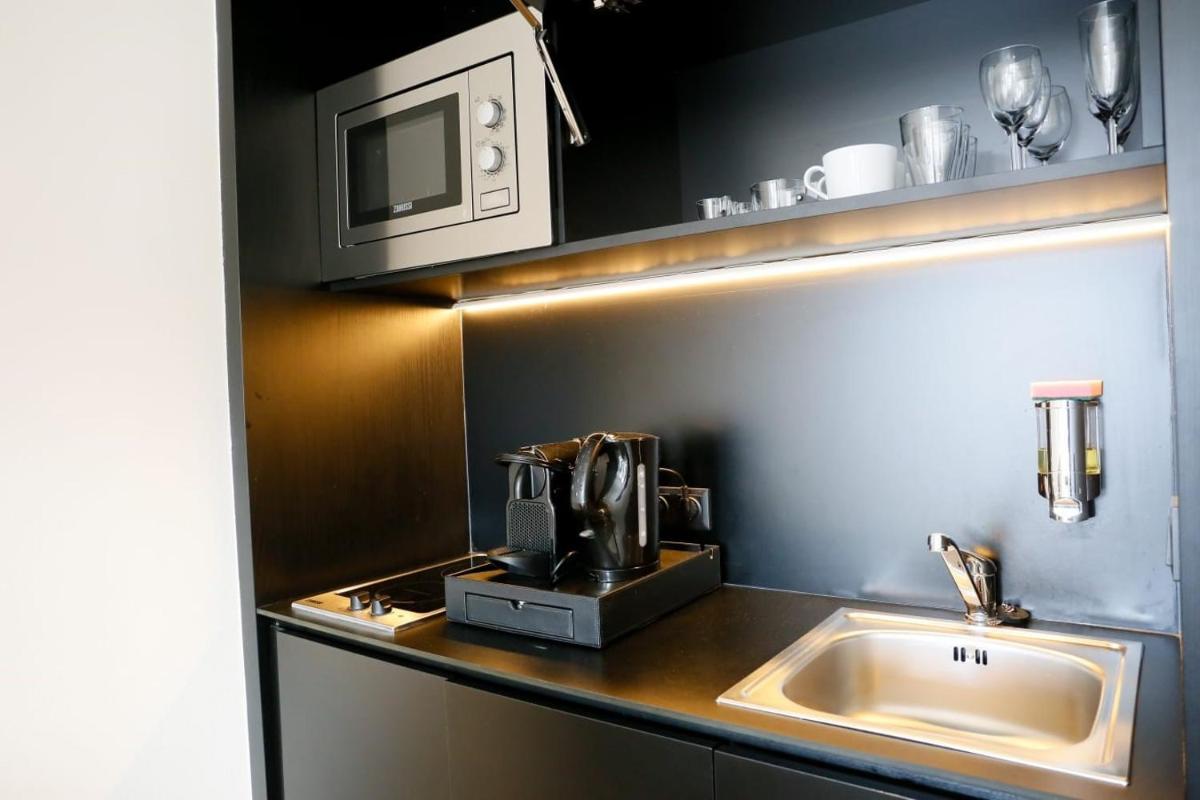 Blackhome Innsbruck City East I contactless check-in - Hizvo