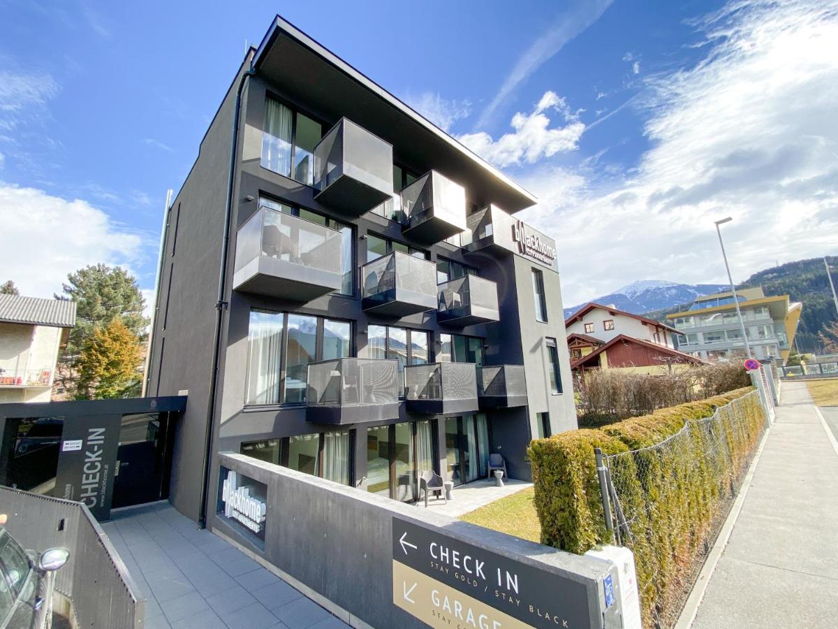 Blackhome Innsbruck City East I contactless check-in - Housity