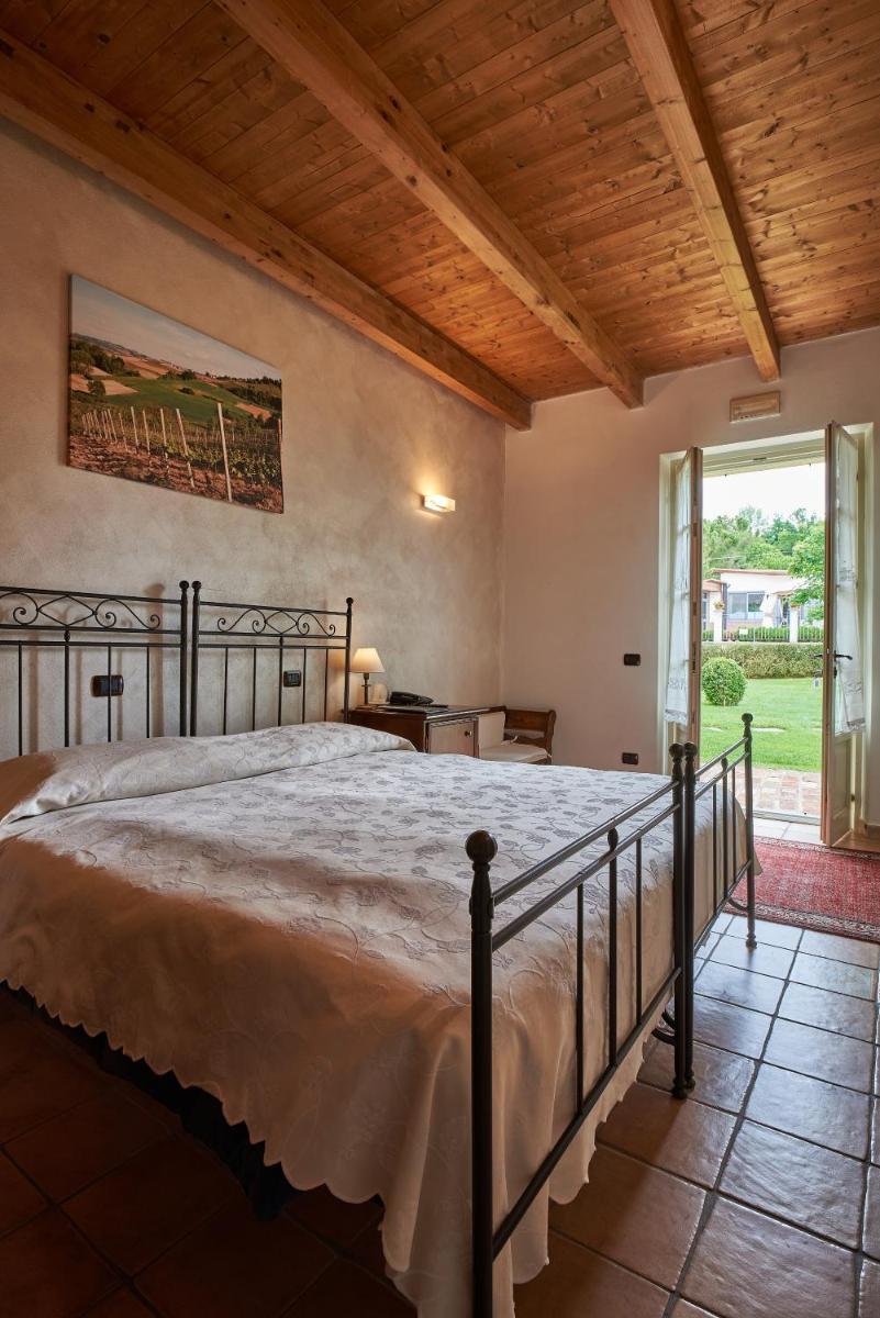 Agriturismo Podere La Piazza - Housity