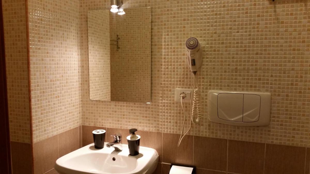 Hostel Mosaic - Housity