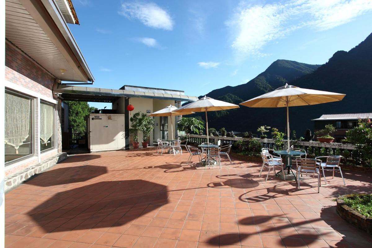Hotspring World Wulai - Housity