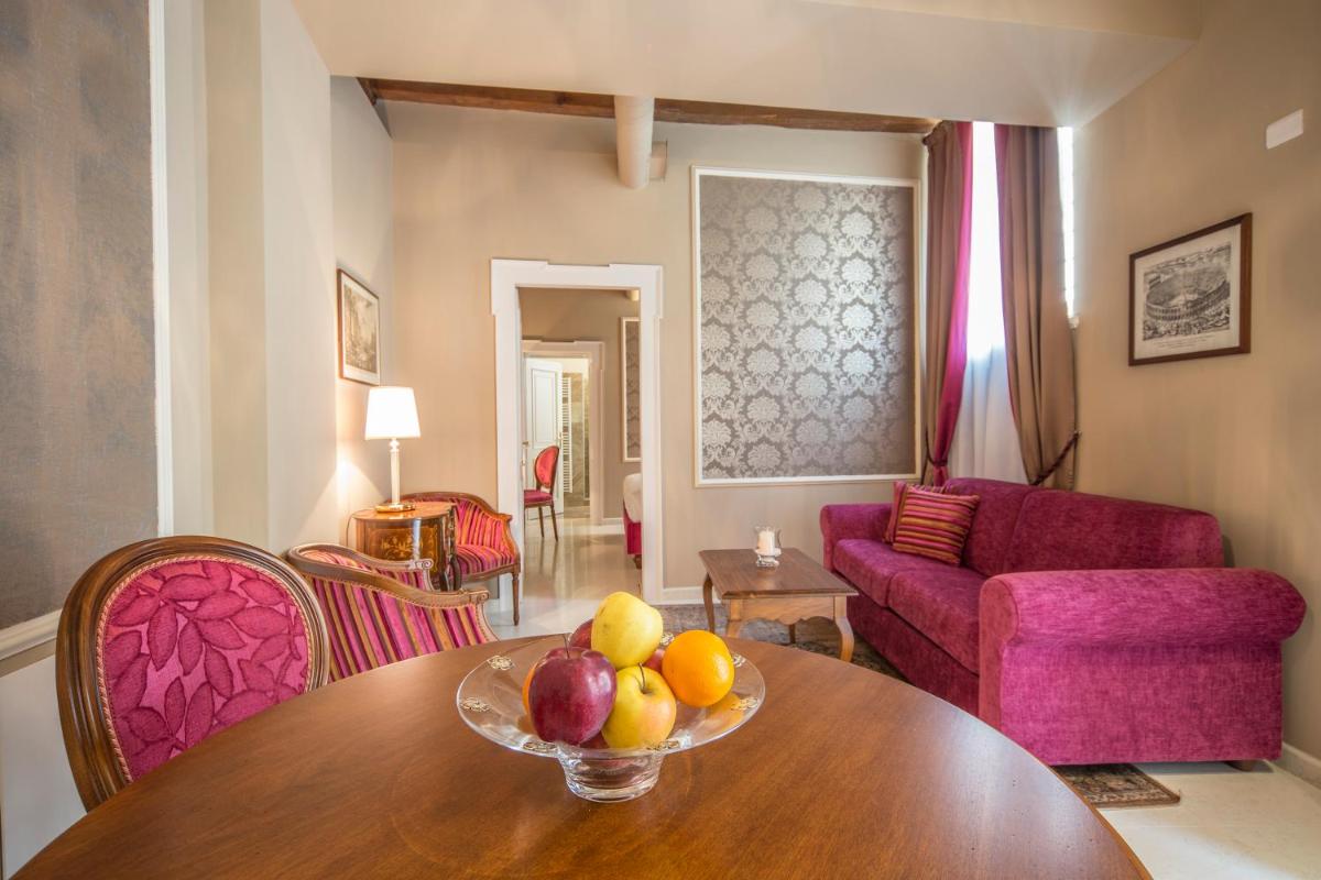 Lady Capulet Apartments - Housity
