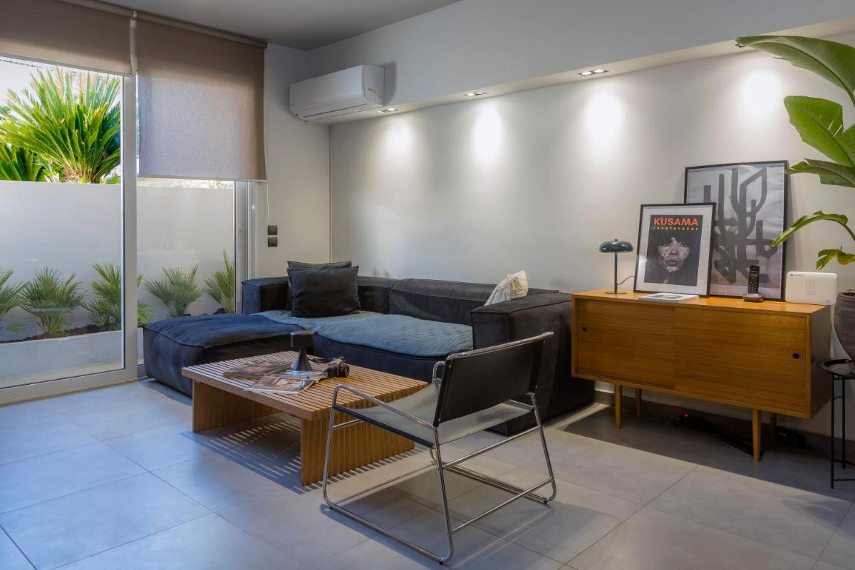 Urban F House - Housity
