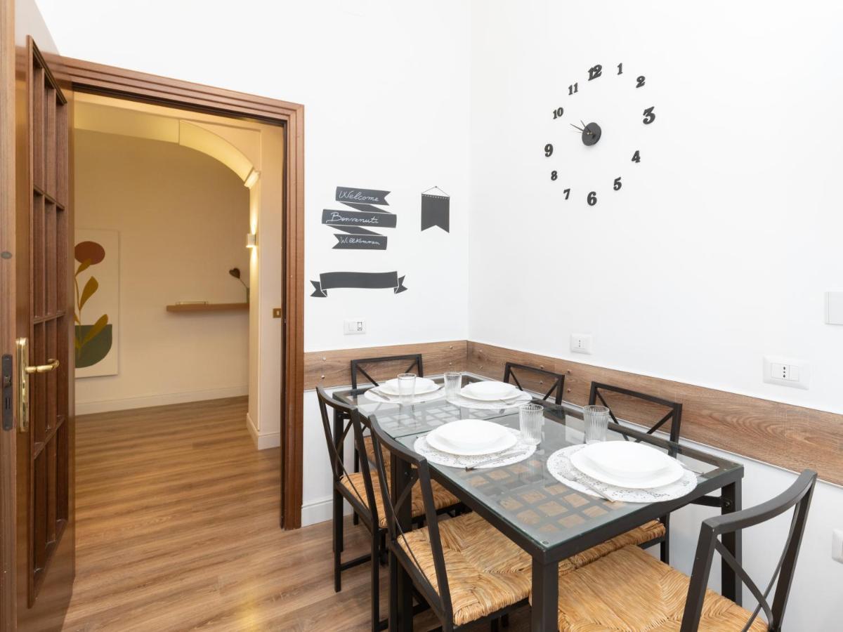 Vatican Apartment Santamaura - Housity