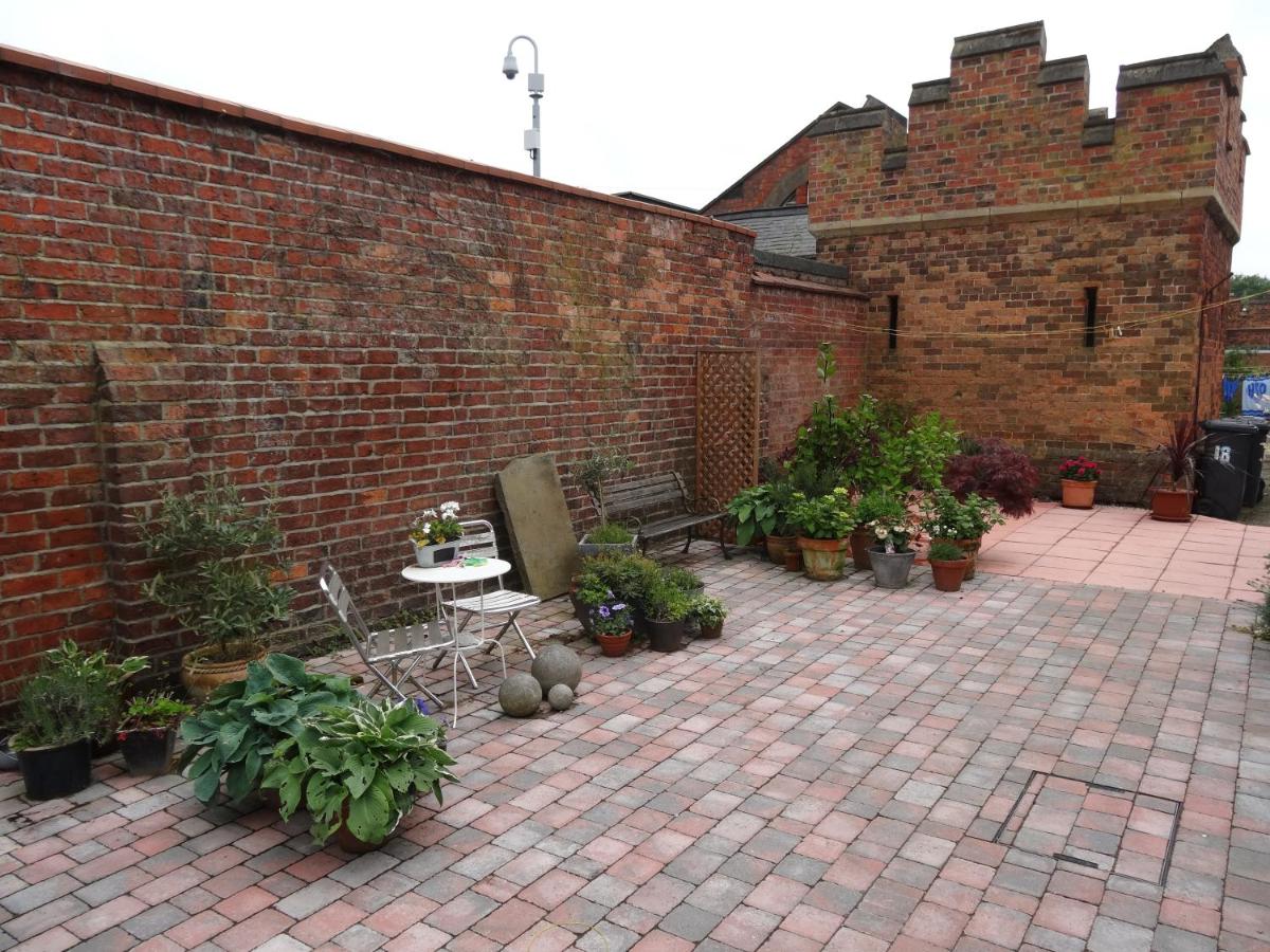 22 Mill Road - Housity