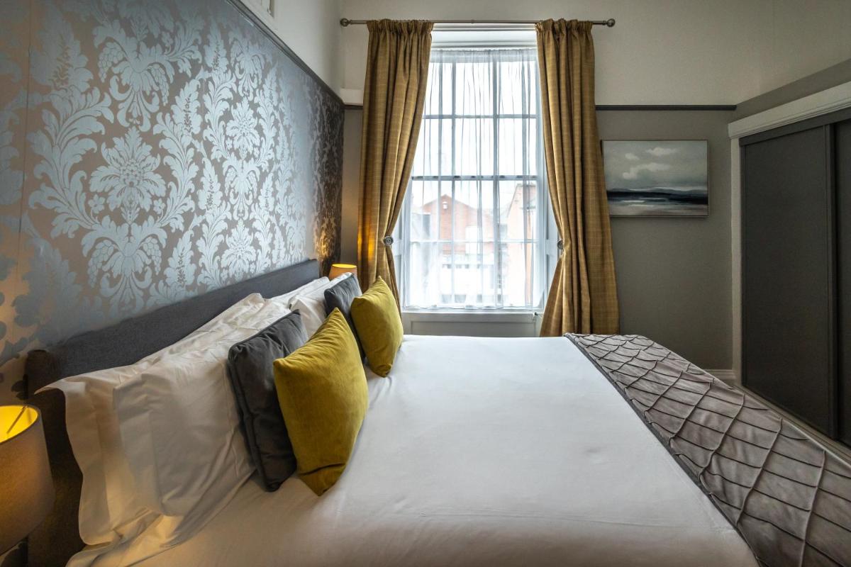 Gloucester House - Housity