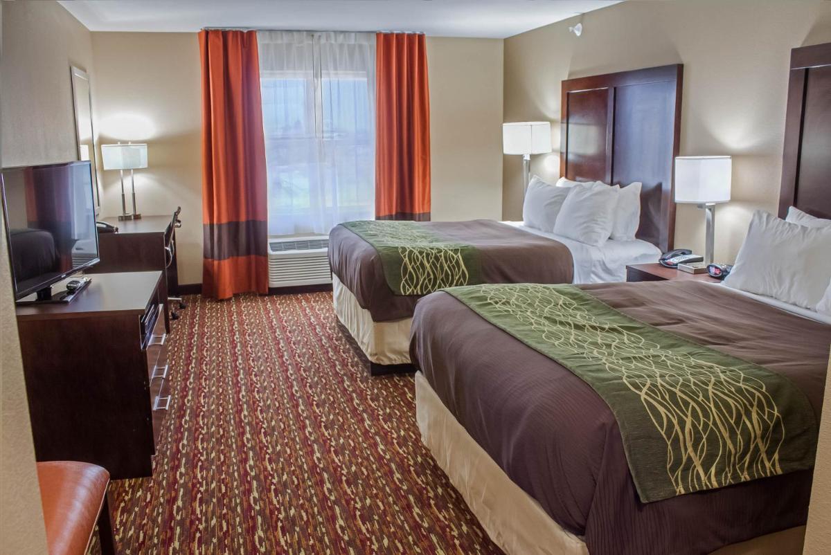 Comfort Inn & Suites Artesia - Housity