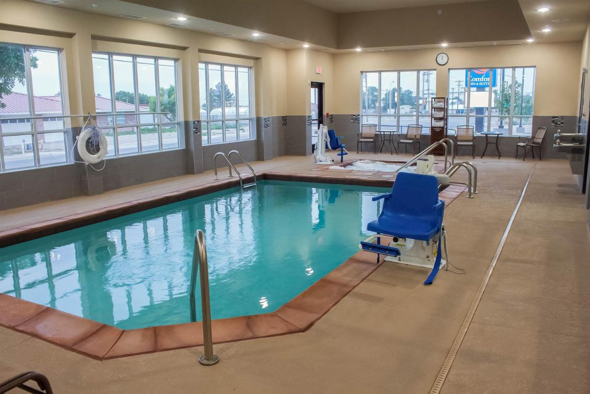 Comfort Inn & Suites Artesia - Housity