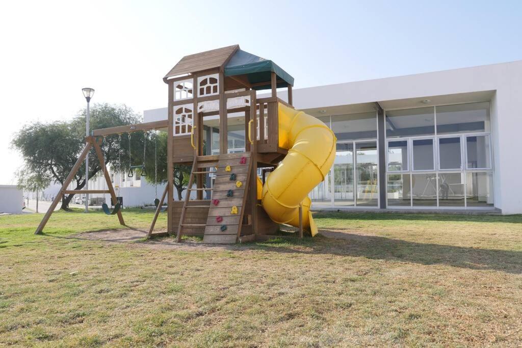 Suitetrails - Bonita Casa y Casa Club con Alberca y Cancha