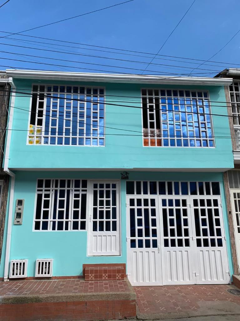 Linda casa en Villavicencio - BARRIO VIZCAYA - Housity