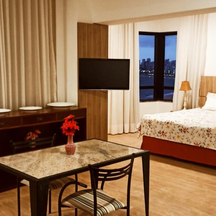 Flat Suíte Superior, com acesso ao clube super quadra A - Housity