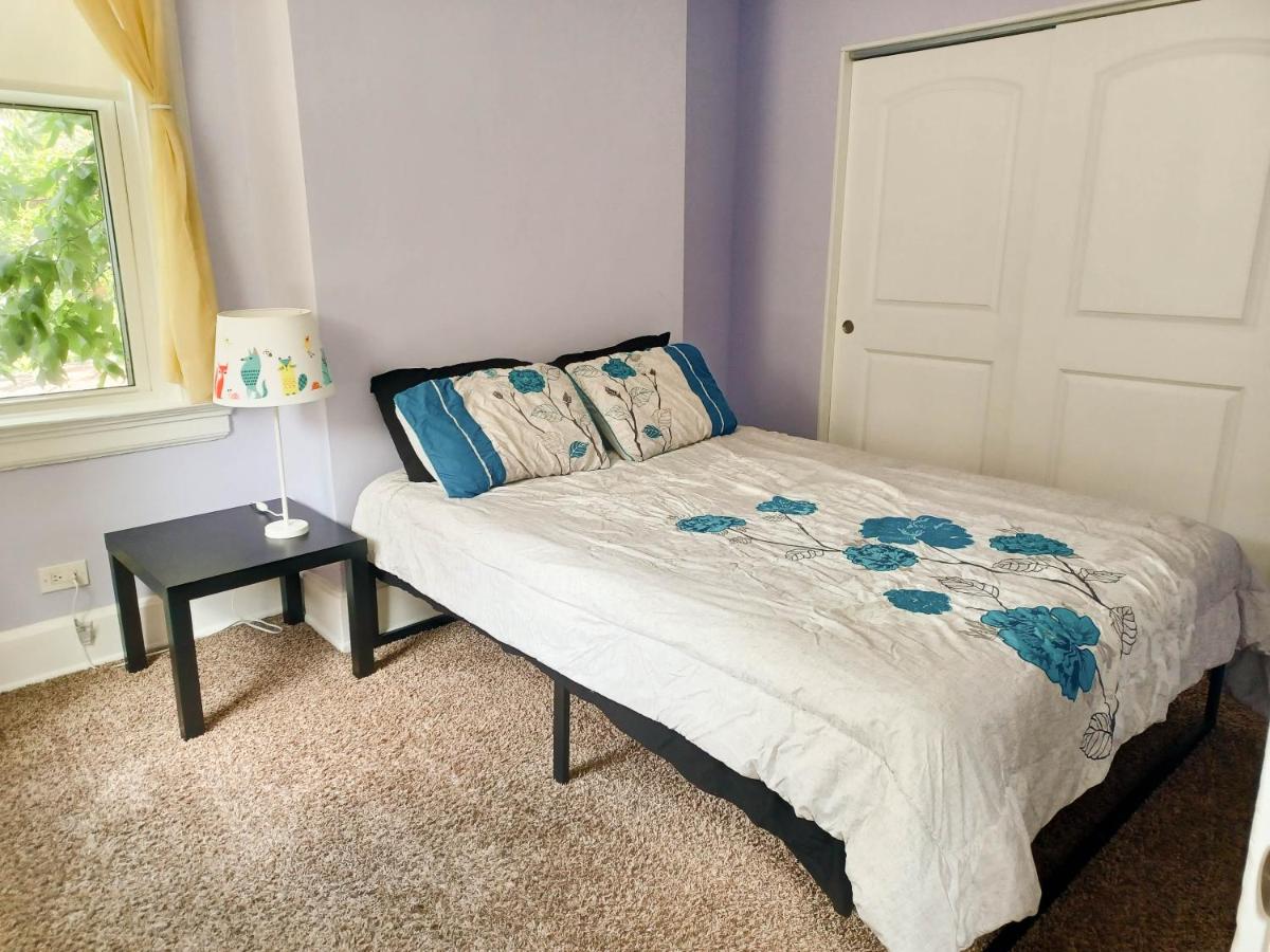 Huge 2 Bedroom House in the Heart of Northside! - Housity
