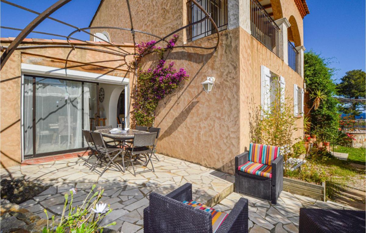 2 Bedroom Lovely Home In Monticello - Housity