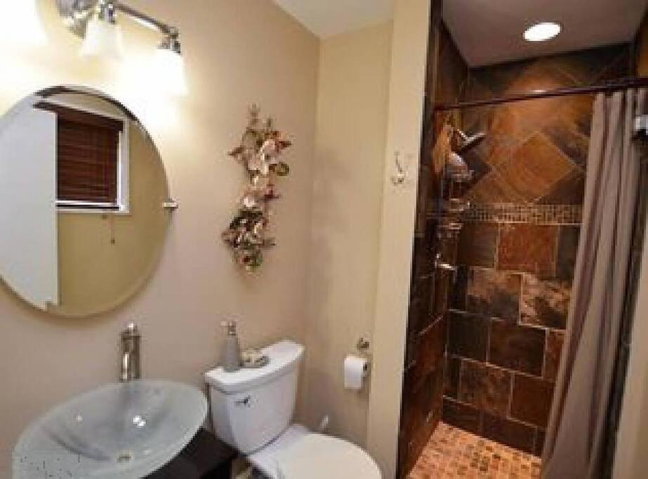 Cozy Rambler - feel at home - Housity