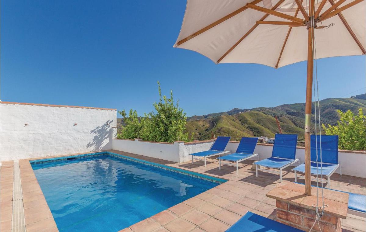 Awesome Home In Almachar With Wifi - Housity