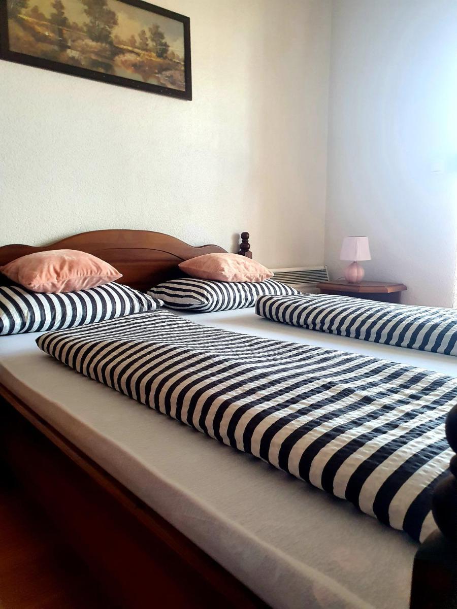 Dalija Apartment - Housity