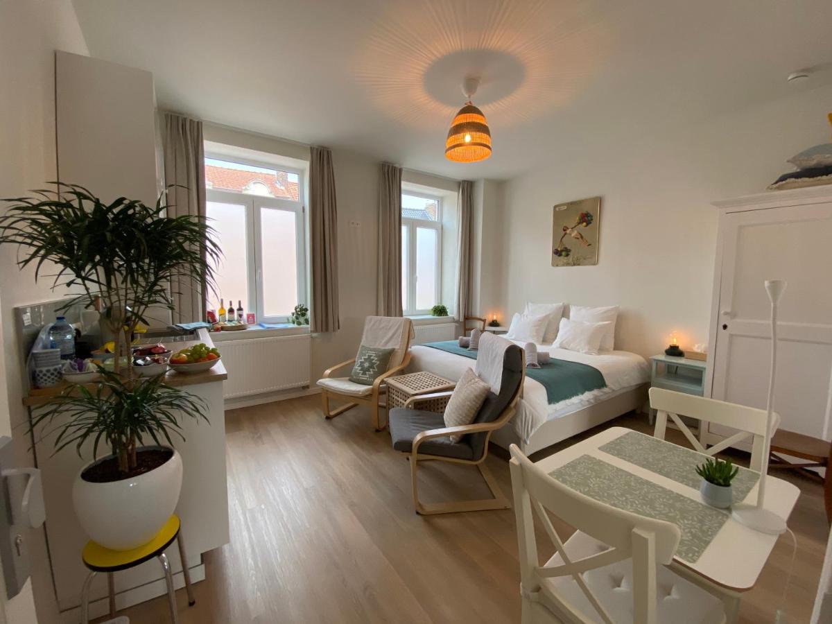 LOGIES-M Comfort Studios Inc Bikes B&B - Housity