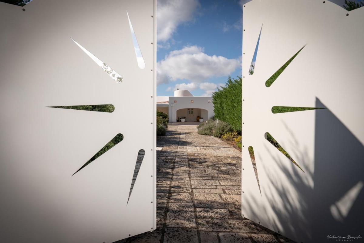 YCH-Villa LUCI' in Puglia, vicina alla VALLE DI ITRIA - Housity