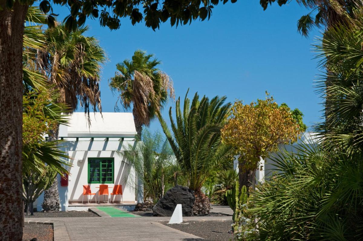 Jardín al aire libre en Relaxia Lanzasur Club - Aqualava Water Park