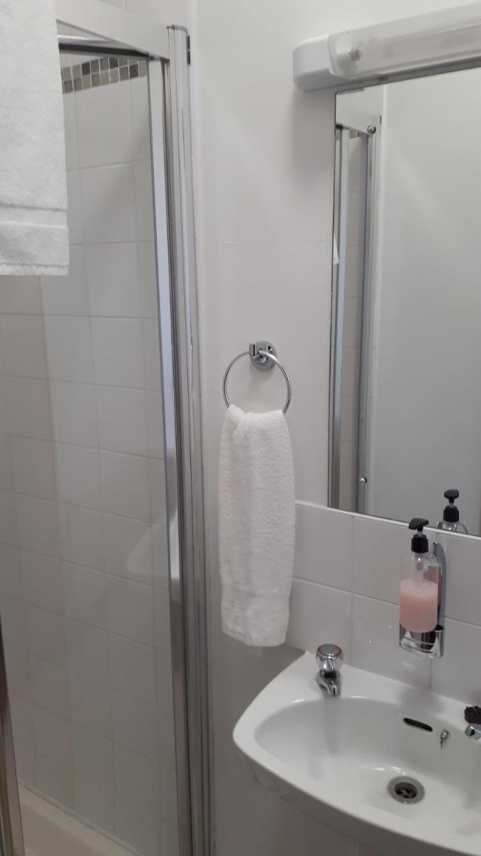 Bay View Guesthouse - Housity